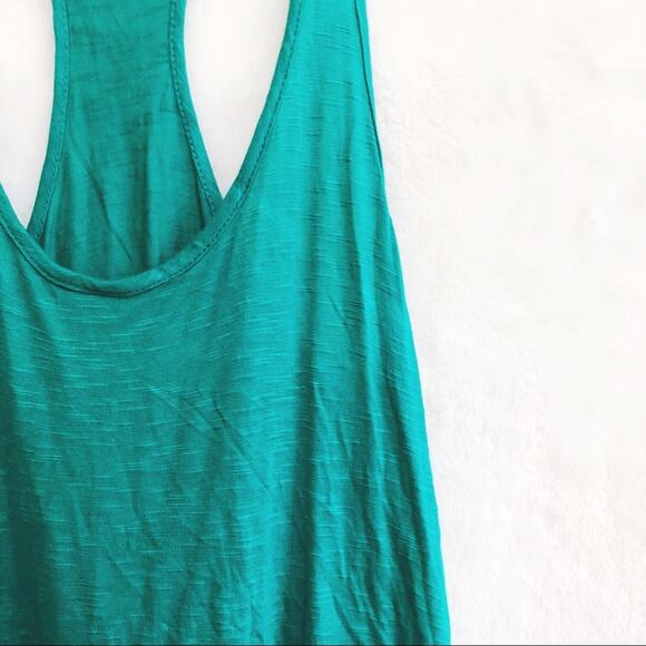 Soprano Green Sleeveless Bottom Ruffled Top - Picture 4 of 6